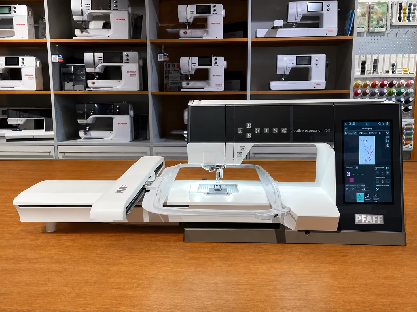 Pfaff creative expression 750 mit Stickmodul - gebraucht