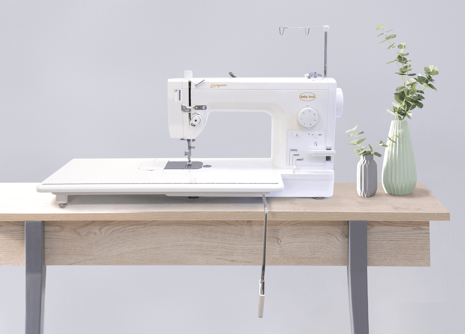 Baby Lock Hagane Geradstich-Nähmaschine