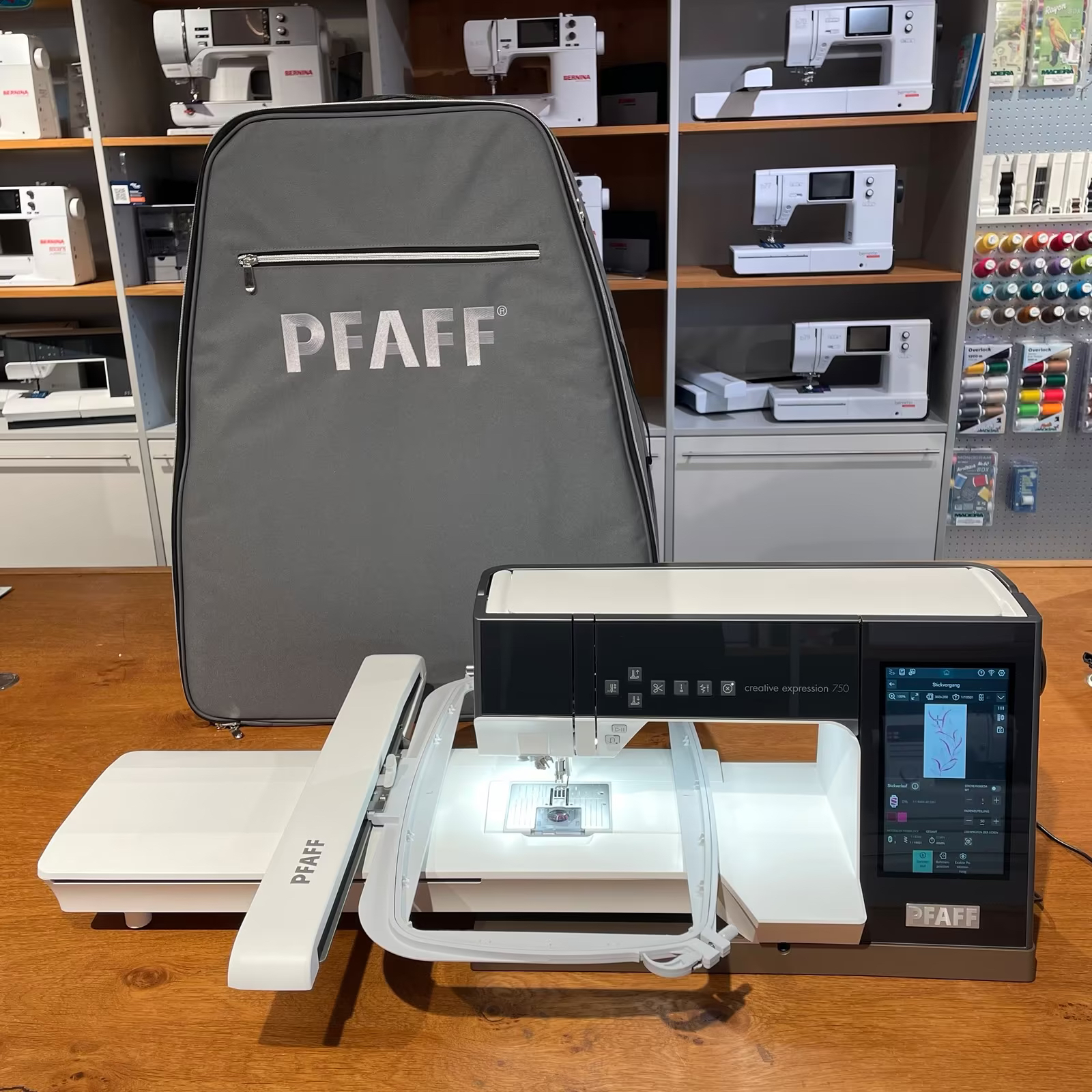 Pfaff creative expression 750 mit Stickmodul - gebraucht