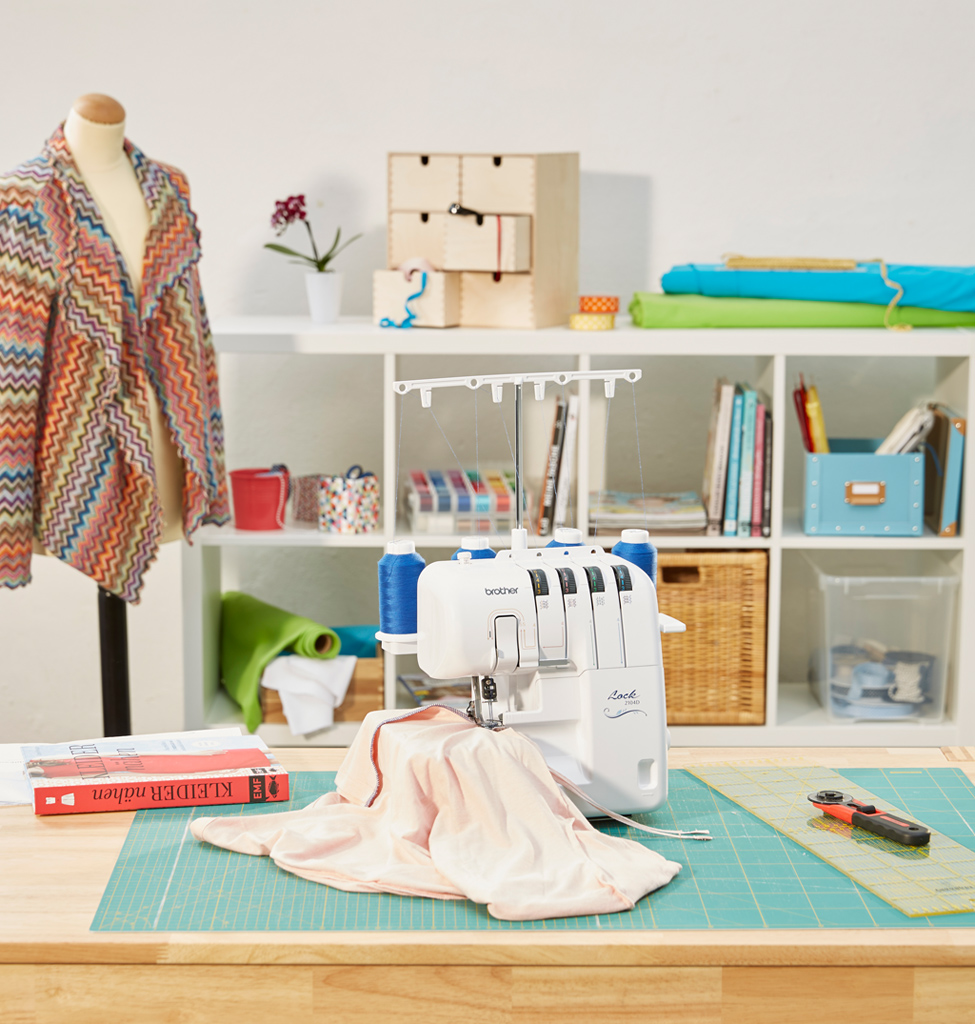 Brother Overlock 2104 D
